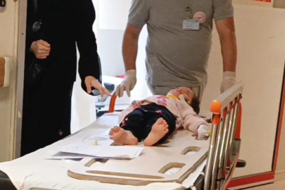 BALKONDAN DÜŞEN ÇOCUK YARALANDI