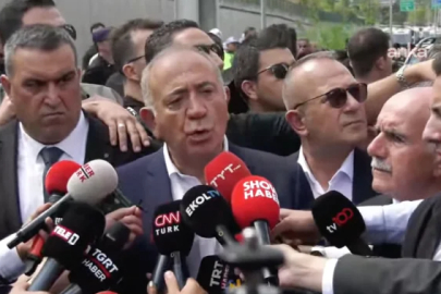 GÜRSEL TEKİN POLİSLERLE CHP BİNASINA GELDİ