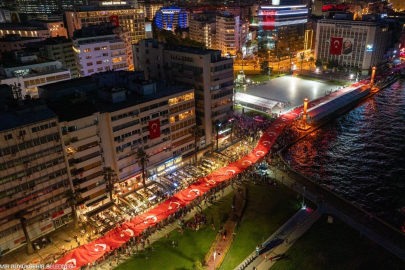 İZMİR 9 EYLÜL’DE KURTULUŞ COŞKUSUNA HAZIRLANIYOR