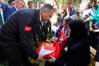 BAKAN YERLİKAYA’DAN BALÇOVA’DAKİ SALDIRI SONRASI UYARI