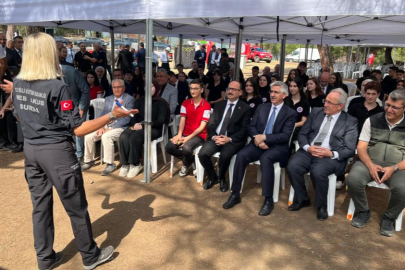 YANAN ORMANDA 'İLK DERSİM YEŞİL VATAN' EĞİTİMİ