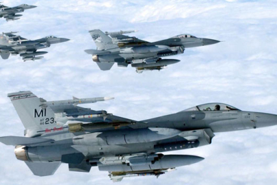 RUSYA ROMANYA HAVA SAHASINI İHLAL ETTİ: F-16'LAR HAVALANDI