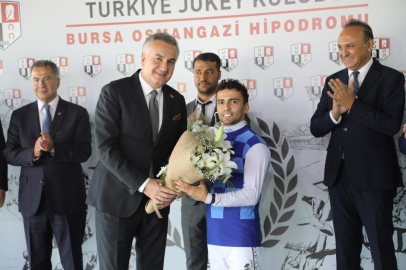 BURSA 'DA BÜYÜKŞEHİR BAŞKANLIK KOŞUSU
