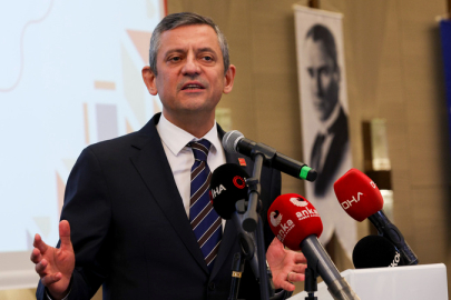 ÖZGÜR ÖZEL ’DEN FİLİSTİN MİTİNGİ ÇAĞRISI