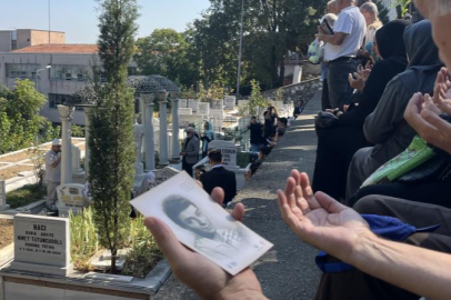 SANAT GÜNEŞİ BURSA'DA DUALARLA ANILDI