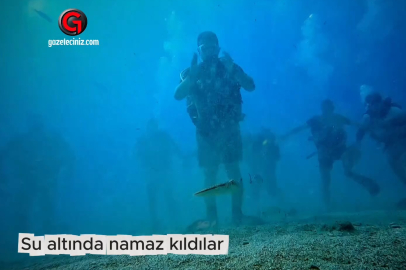 DALGIÇLAR SU ALTINDA NAMAZ KILIP GÖRÜNTÜLERİNİ PAYLAŞTI