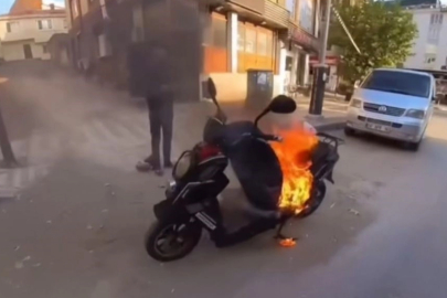 BURSA'DA MOTOSİKLET YANGININA VİLEDA KOVASIYLA MÜDAHALE