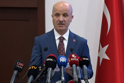 YÖK BAŞKANI ÖZVAR: 3 YILDA MEZUNİYET İÇİN REFORMLAR YAPACAĞIZ