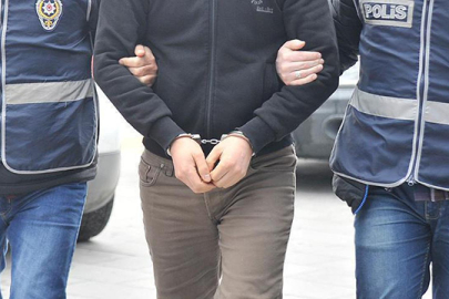 26 YIL 9 AY HAPİS CEZASI BULUNAN FİRARİ İZMİR’DE YAKALANDI