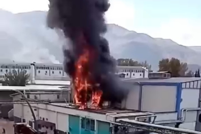 BURSA'DA FABRİKA YANGINI KORKUTTU: ALEVLER BİR ANDA YÜKSELDİ