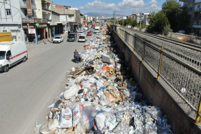 BUCA'DA GREV BİTTİ, ÇÖP ÇİLESİ BİTMEDİ!