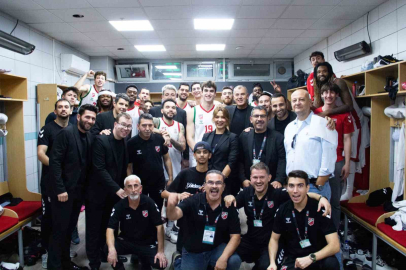 KARŞIYAKA BASKET EVİNDE MORAL BULDU