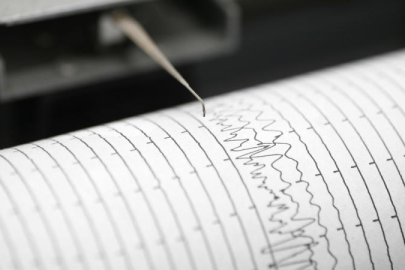 FİLİPİNLER’DE 7,4 BÜYÜKLÜĞÜNDE DEPREM