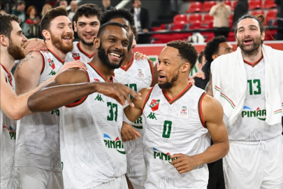 KARŞIYAKA FENERBAHÇE DEPLASMANINDA GALİBİYET ARIYOR