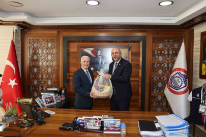 BOZBEY: İZNİK VE ULUABAT GÖLLERİ BURSA’NIN DEĞERLİ MİRASI