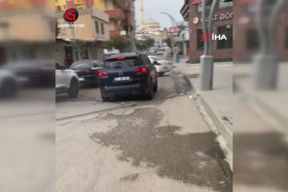 TRAFİKTE TARTIŞTIĞI SÜRÜCÜYÜ ARACIYLA EZDİ