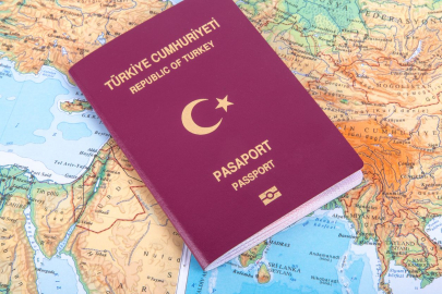 EN GÜÇLÜ PASAPORTLAR LİSTELENDİ: TÜRKİYE KAÇINCI SIRADA?