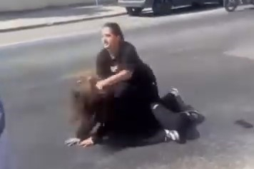 AKRANLARI TARAFINDAN DÖVÜLEN ÇOCUĞUN ANNESİ: ÇOK MAĞDURUZ!