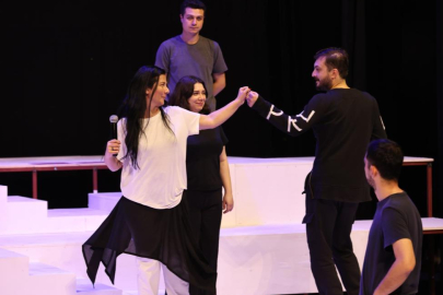 NİLÜFER'DE PERDE 'LÜKÜS HAYAT'LA AÇILIYOR