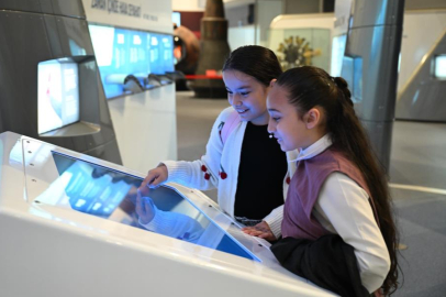 GUHEM'DE UZAYIN DERİNLİKLERİNE YOLCULUK