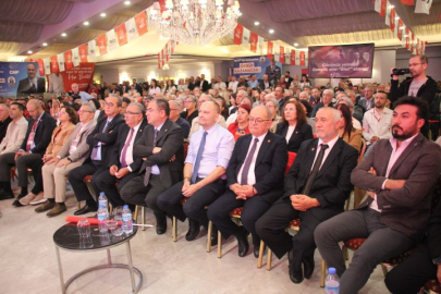 CHP AYDIN İL KONGRESİ’NDE TANSİYON YÜKSELDİ