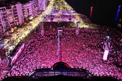 İZMİR'DE KÜLTÜR YOLU FESTİVALİ BAŞLADI: İŞTE KONSER PROGRAMI