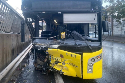 KADIKÖY'DE İETT OTOBÜSÜ KAZA YAPTI: ŞOFÖR ALKOLLÜ ÇIKTI
