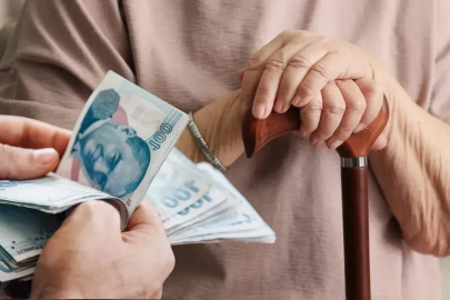 SGK DUYURDU: 1 MİLYON KİŞİNİN MAAŞI KESİLECEK