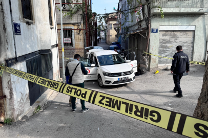 BUNU DA GÖRDÜK: KIZILAY AŞEVİ PERSONELİNE SİLAHLI SALDIRI