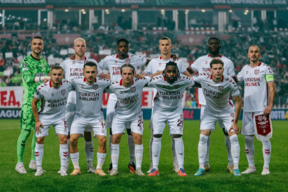 SAMSUNSPOR UEFA KONFERANS LİGİ LİDERİ