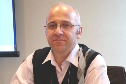 AKADEMİSYENİN 10 KASIM PAYLAŞIMI TEPKİ TOPLADI