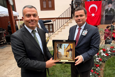 OSMANGAZİ BELEDİYE BAŞKANI AYDIN ATATÜRK’Ü SELANİK’TE ANDI