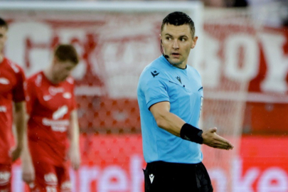 BURSA'DAKİ MİLLİ MAÇI NİCHOLAS WALSH YÖNETECEK