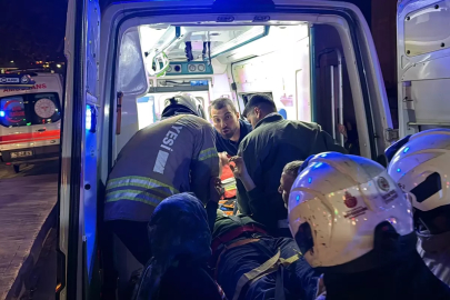 BEŞİKTAŞ'TA METRO İNŞAATINDA İSKELE ÇÖKTÜ: 4 YARALI