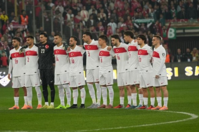 A MİLLİ FUTBOL TAKIMI İSPANYA SINAVINDA