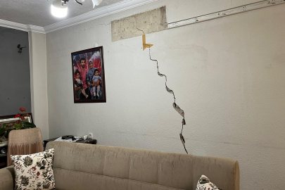 EVLER BU HALE GELDİ! VATANDAŞ: BÖYLE GİDERSE ÖLECEĞİZ!