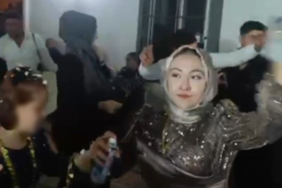 ÖLÜM DÜĞÜNDE DANS EDERKEN GELDİ