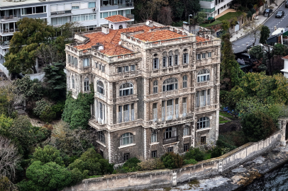 BU YALI 125 MİLYON DOLARA SATILIK: YANINDA MANZARA BEDAVA!