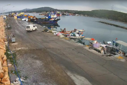 DİREKSİYON HAKİMİYETİ KAYBETTİ: ARAÇ SULARA GÖMÜLDÜ