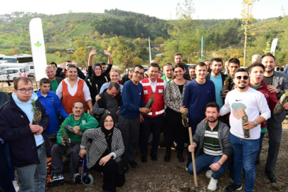 OSMANGAZİ BELEDİYESİ 700 FİDANI GELECEĞE NEFES DİYE DİKTİ