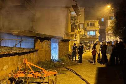 BURSA’DA AKŞAM SAATLERİNDEKİ YANGIN PANİĞE NEDEN OLDU