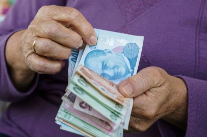 5 MİLYON KİŞİYİ İLGİLENDİREN EMEKLİ MAAŞI HÜSRANI