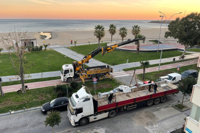 MAHALLELİ RADYASYON İSTEMİYORUZ DEDİ, BAZ İSTASYONU KALKTI