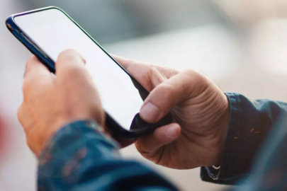 CEP TELEFONU ABONELİĞİ DEĞİŞİYOR! HATLAR 3 AYDA KAPANACAK