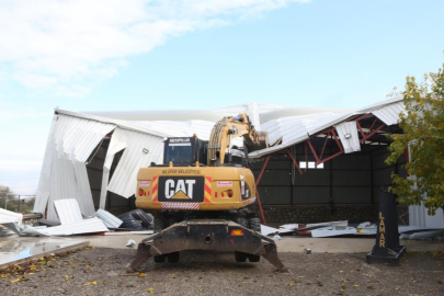 NİLÜFER BELEDİYESİ KAÇAK YAPILARA GEÇİT VERMİYOR