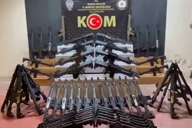 BURSA'DA 118 RUHSATSIZ TÜFEK ELE GEÇİRİLDİ