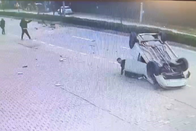 BURSA'DA TAKLA ATAN OTOMOBİLDE MUCİZE: SÜRÜCÜ HAFİF YARALI