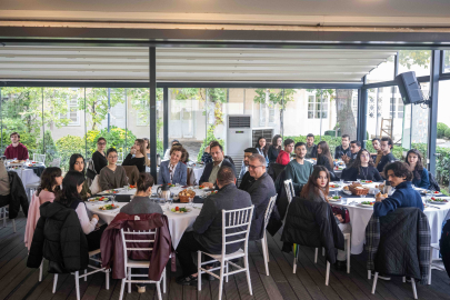 ÇYDD BORNOVA’DA YENİ ÜYELERLE BULUŞMA GERÇEKLEŞTİRİLDİ