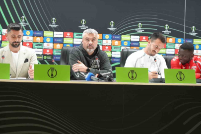 THOMAS REİS: AEK MAÇINDA TARİH YAZMAYA DEVAM ETMEK İSTİYORUZ