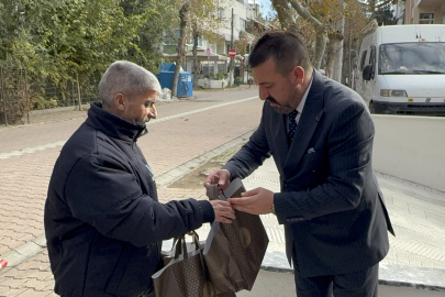 SOKAKTA 60 BİN DOLAR BULDU BİR KURUŞUNA BİLE DOKUNMADI